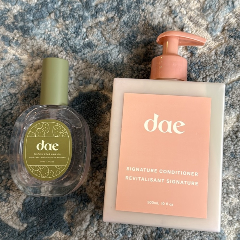 Brand new Dae hair oil and conditioner 💕